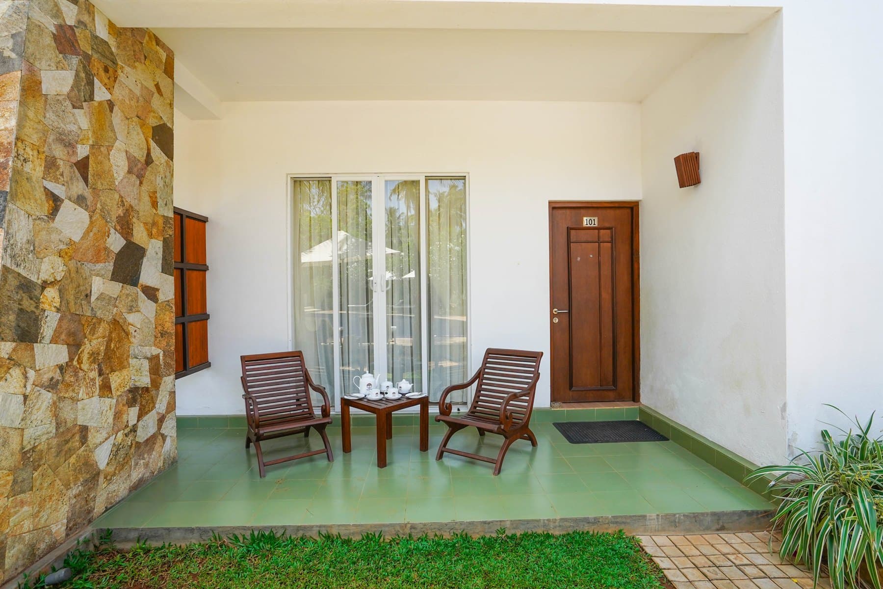 Hotel Tamarind Tree Gallery Image 21